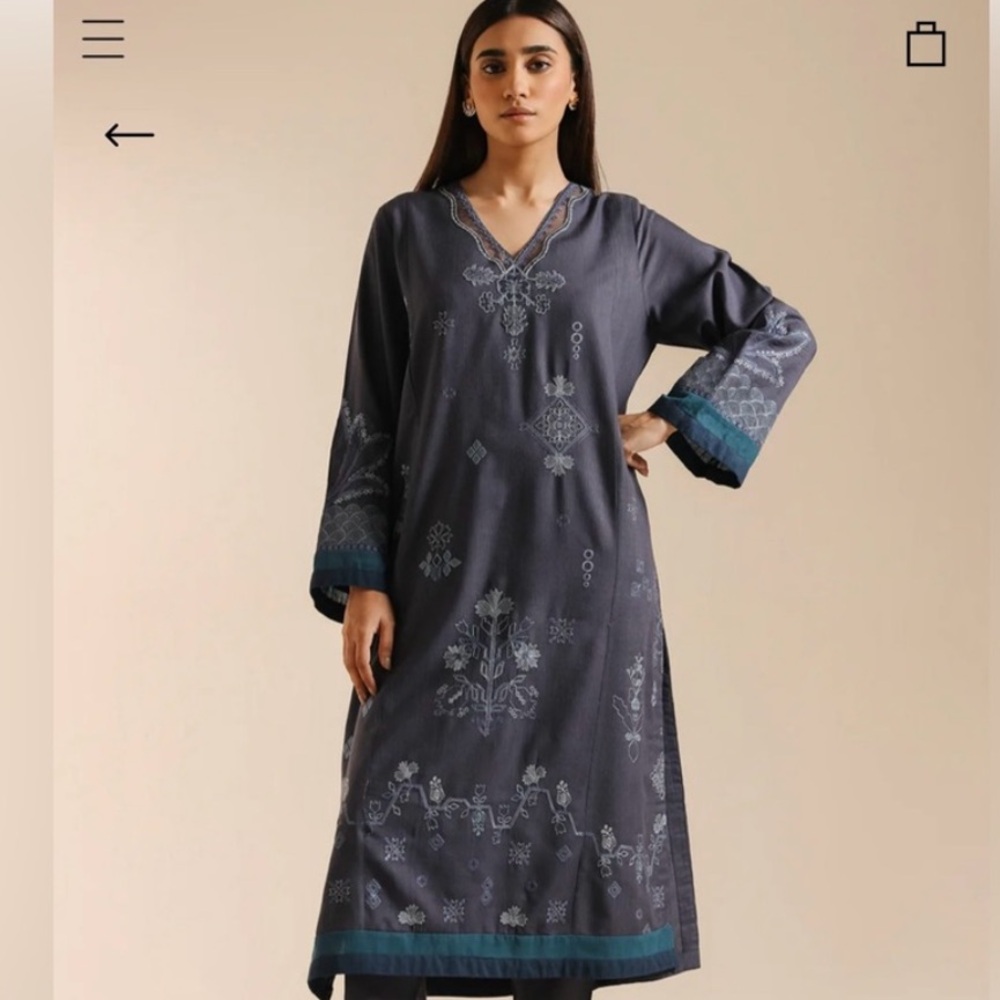ETHNC Navy Blue Winter Embroidered Top